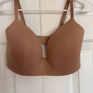 Victoria’s Secret Wireless Bra 36D